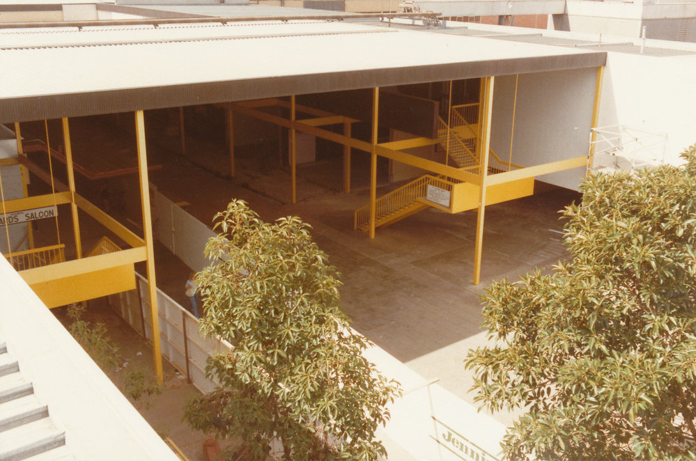 Elizabeth City Centre: 1984