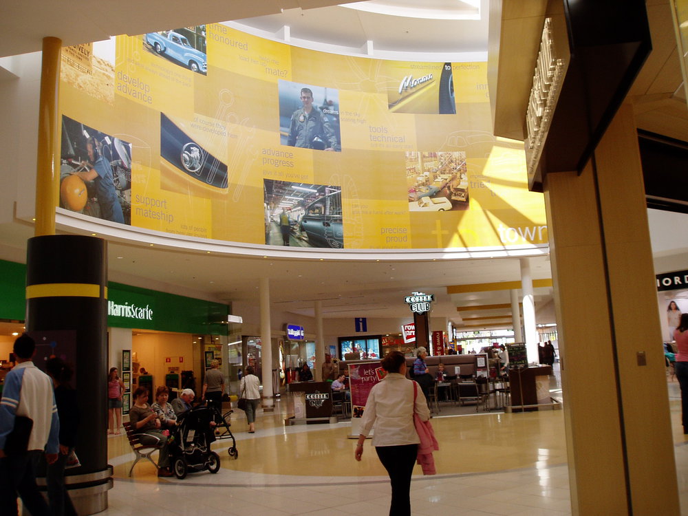 Elizabeth City Centre: 2005