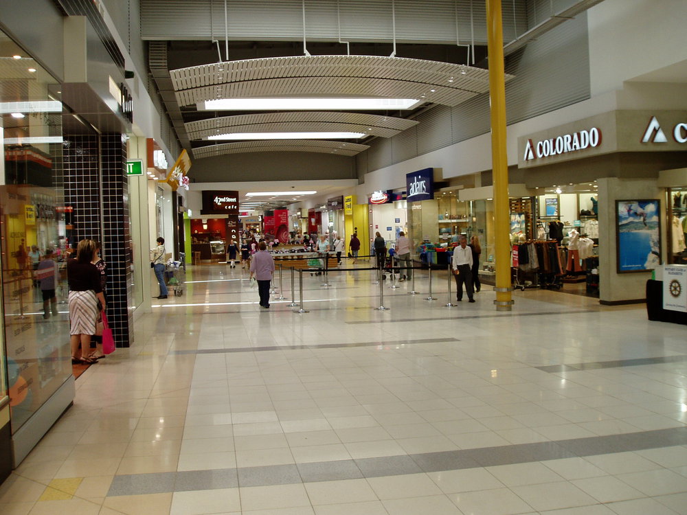 Elizabeth Shopping Centre: 2005