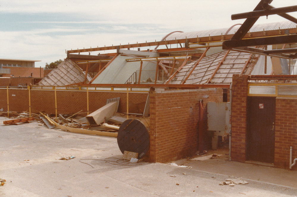 Elizabeth Shopping Centre: 1984