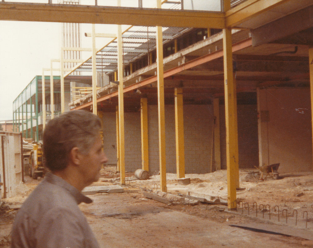 Elizabeth Shopping Centre