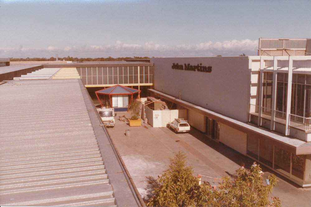 Elizabeth City Centre: 1984