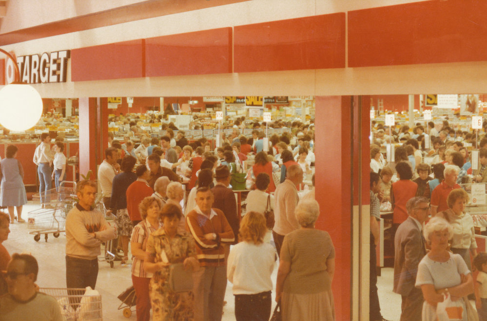 Elizabeth City Centre: 1984