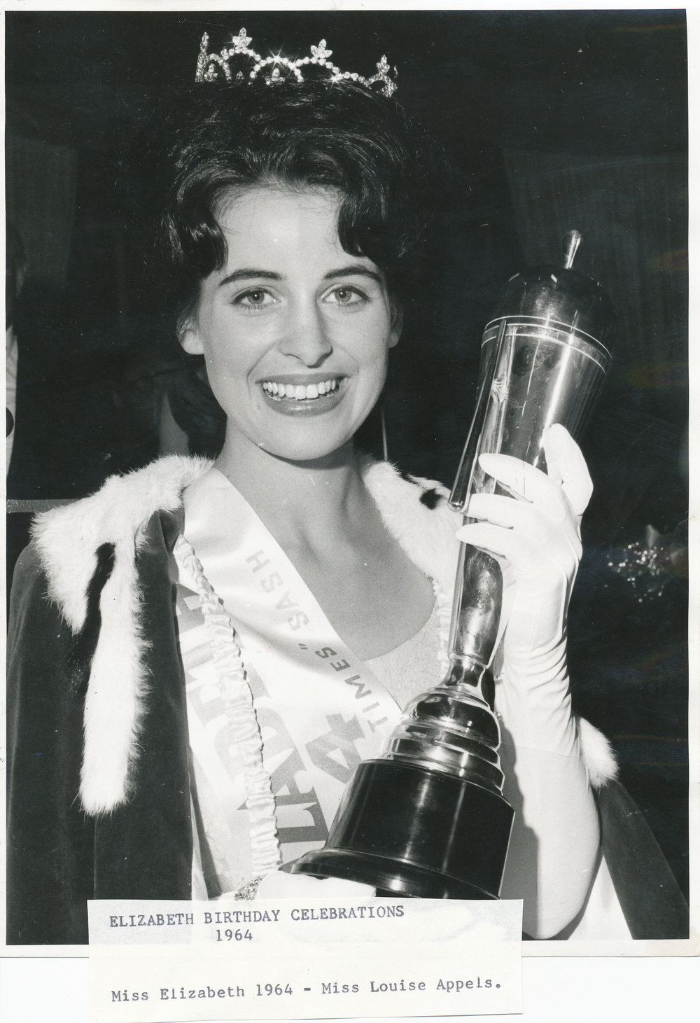 Elizabeth Birthday Celebrations: 1964