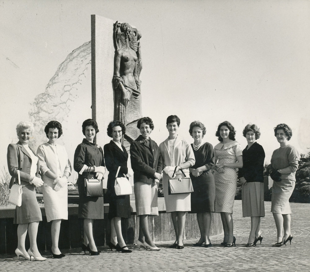 My Fair Lady Quest, Elizabeth: 1960's