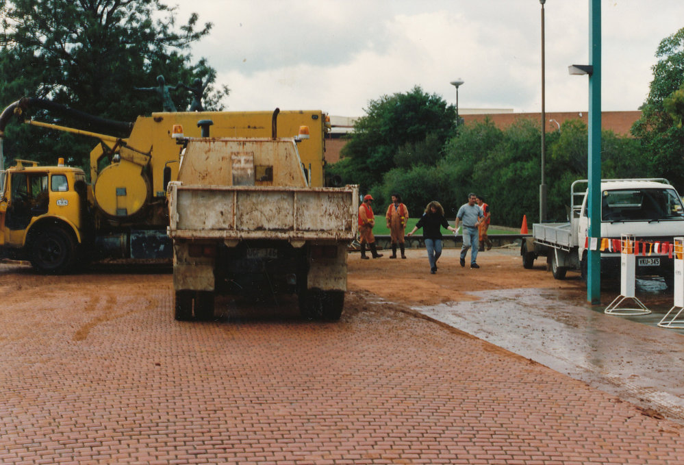 Flood in Elizabeth City Centre, due to burst water main