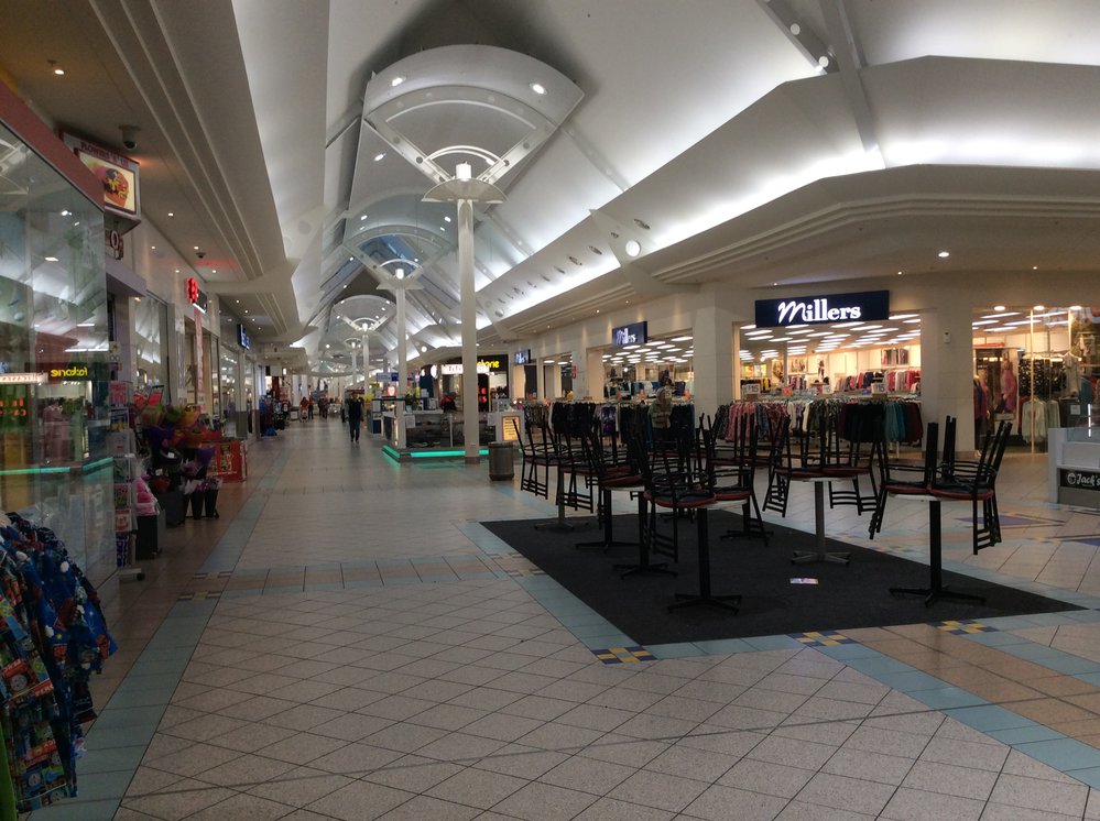 Munno Para Shopping Centre 2015