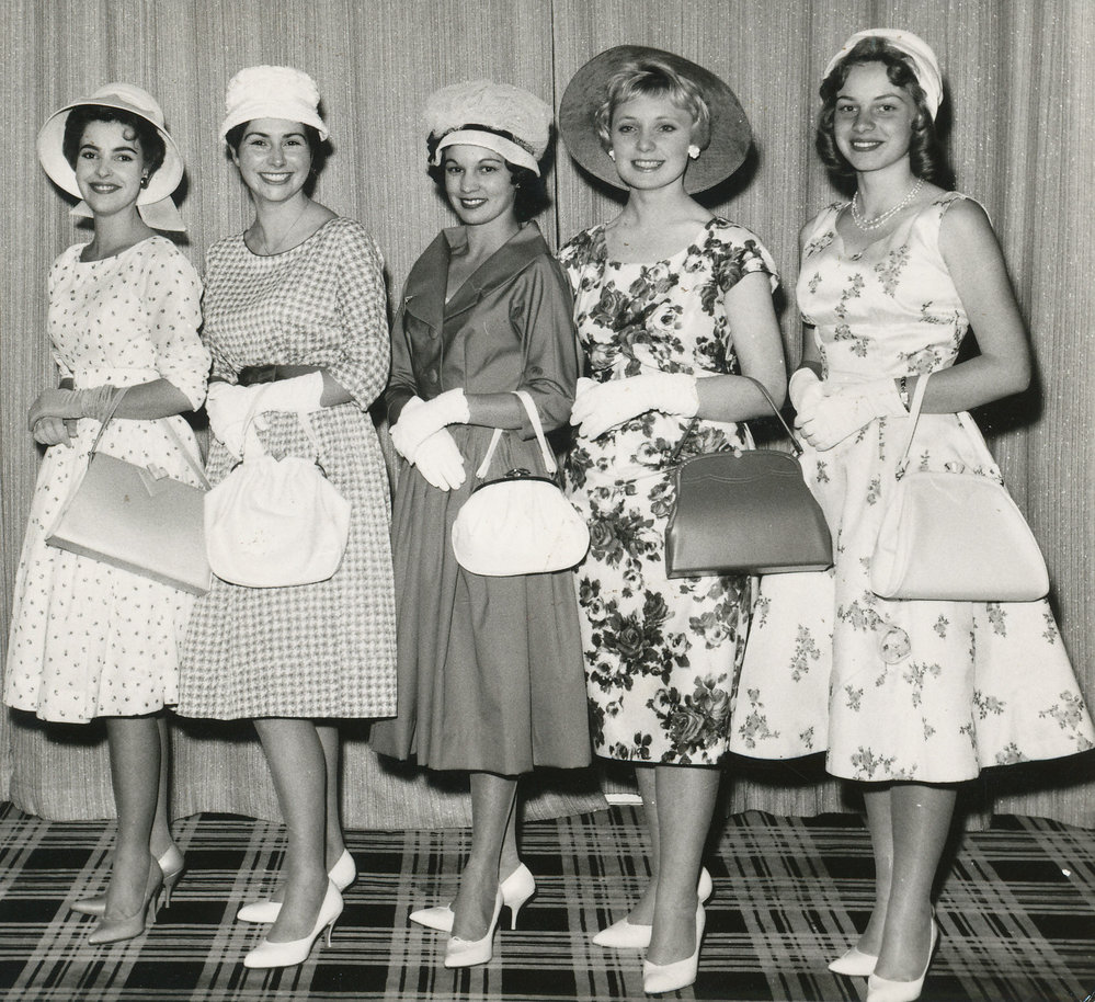 Miss Elizabeth Quest: 1960