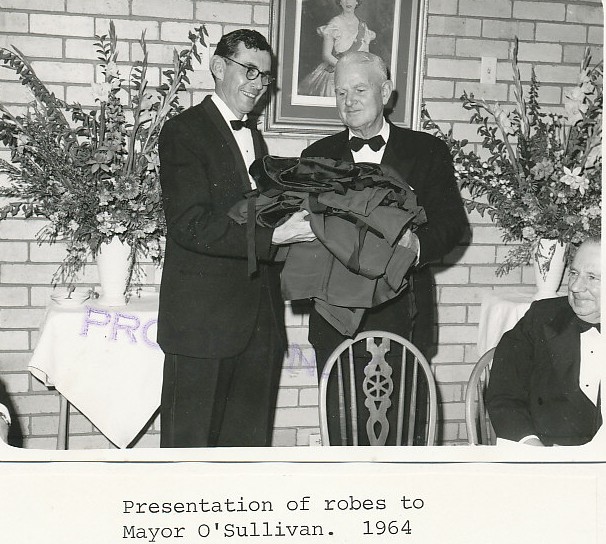 Elizabeth City Council Inauguration: 1964