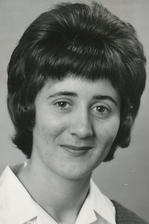 Irene Gibson, Elizabeth Basketballer