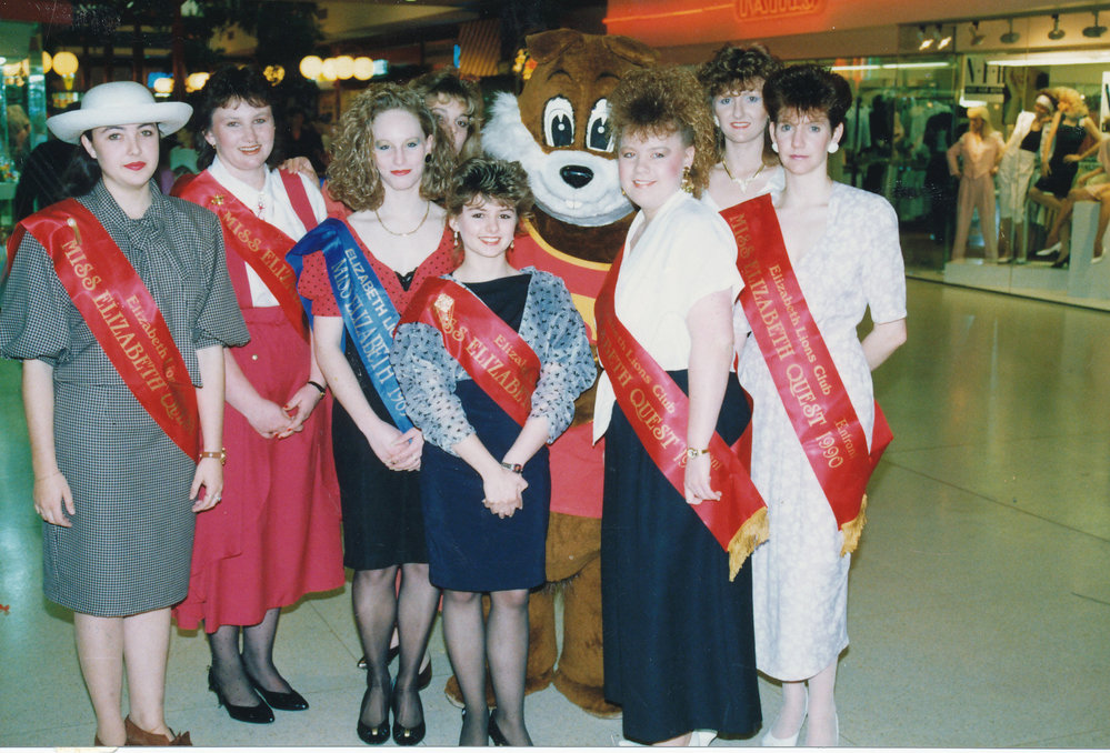 Miss Elizabeth Quest Entrants: 1990