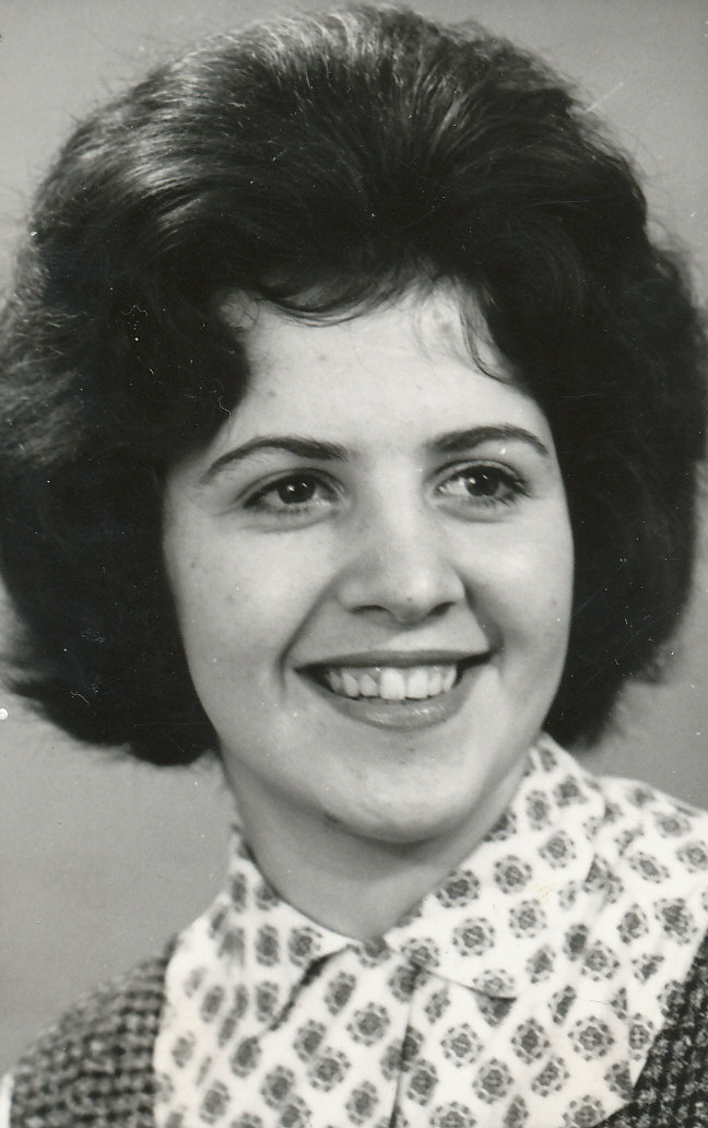 Miss Elizabeth Quest : 1964