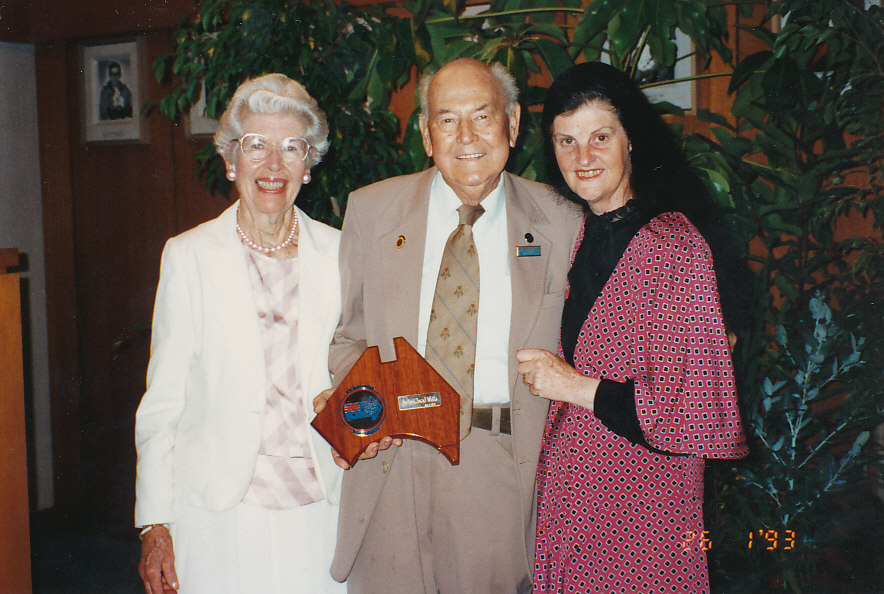 Australia Day Awards, Elizabeth: 1993