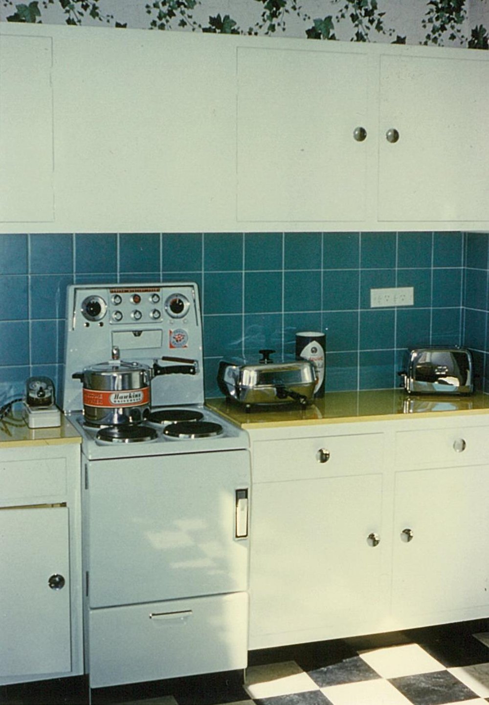 South Australian Housing Trust kitchen: 1961
