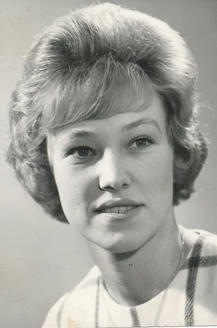 Miss Elizabeth Quest