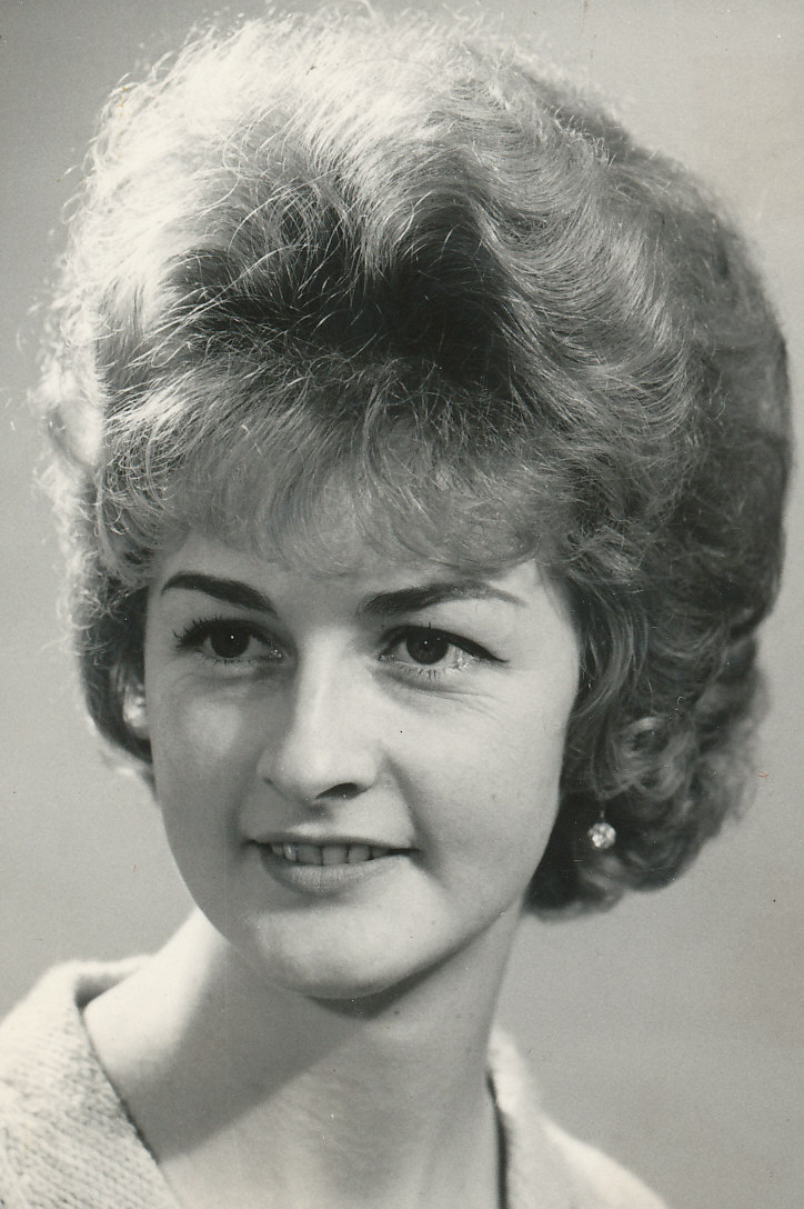 Miss Elizabeth Quest