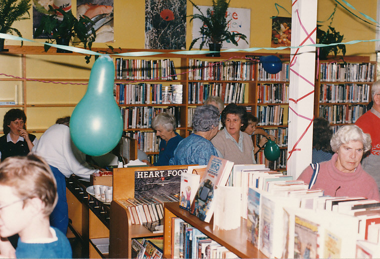 Elizabeth North Library, 27th Birthday: 1987