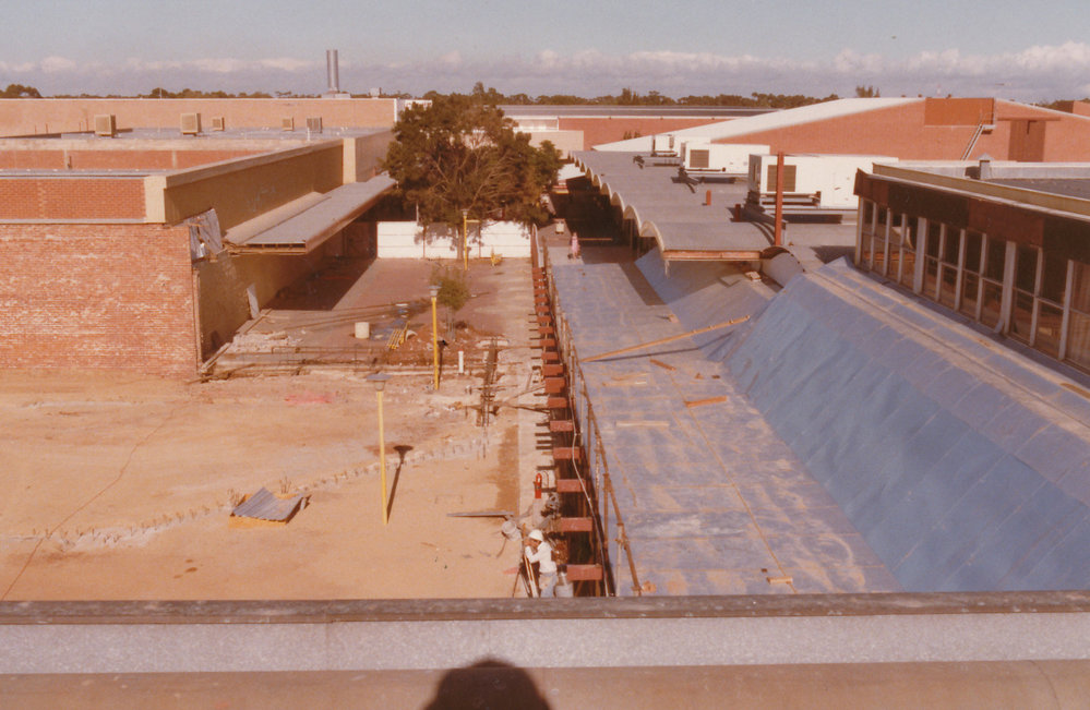 Elizabeth City Centre Redevelopment: 1984