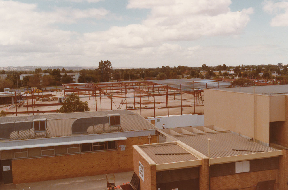 Elizabeth City Centre: 1984
