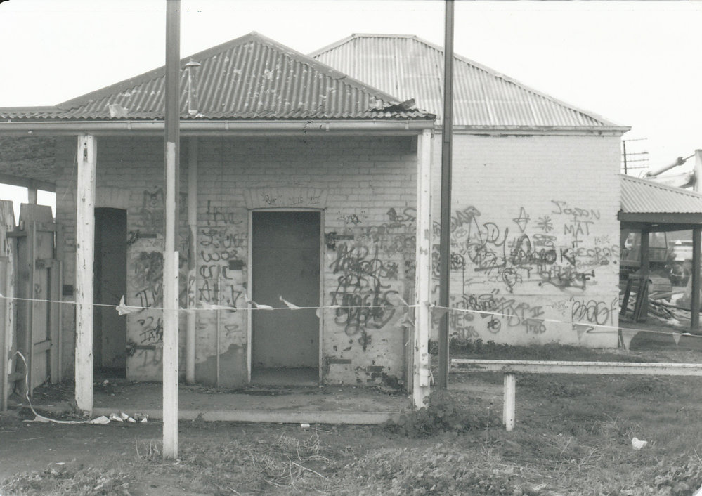 Demolition of Smithfield Railway Station: 1987