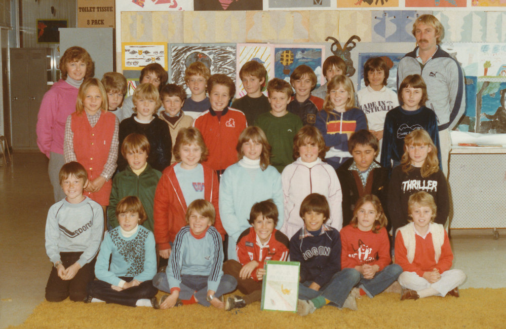 Make a book week: 1984