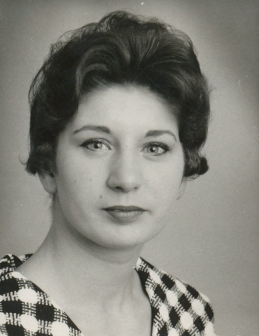 Miss Elizabeth Quest