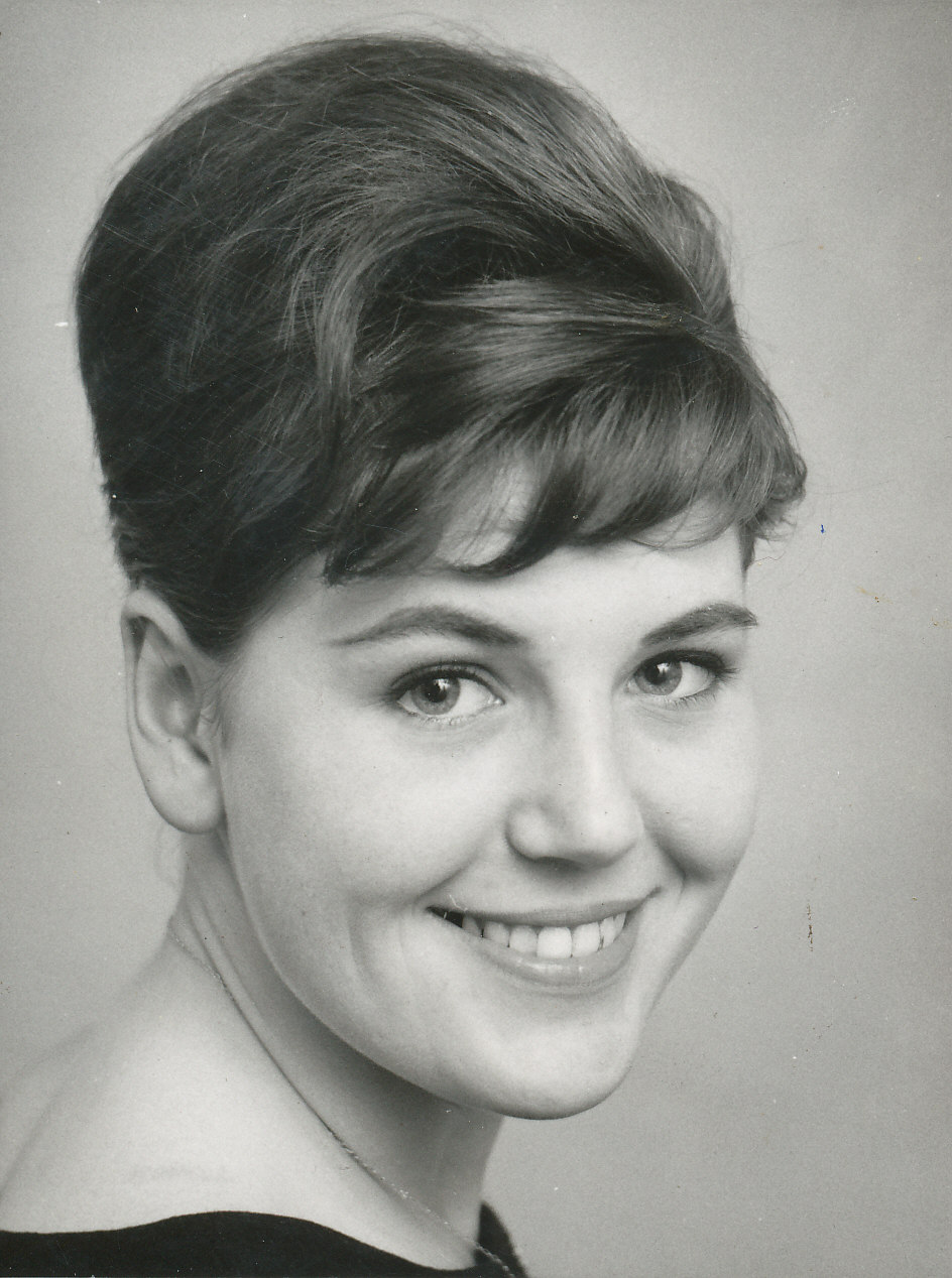 Miss Elizabeth Quest