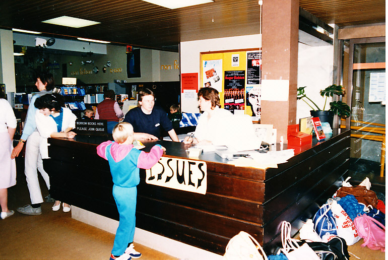 Elizabeth Public Library: 1987