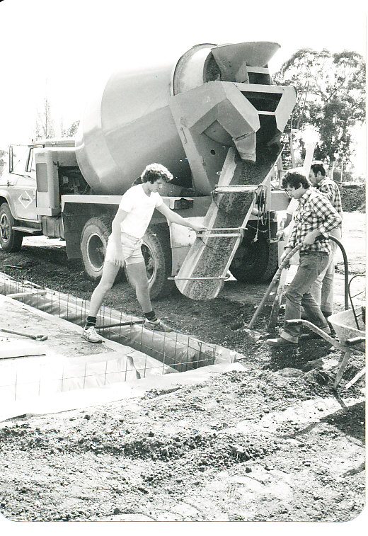 Grenville Centre construction: 1982