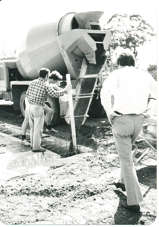 Grenville Centre construction: 1982