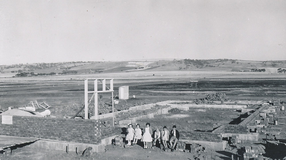 Foundation of Elizabeth Grove Methodist Church: 1960's