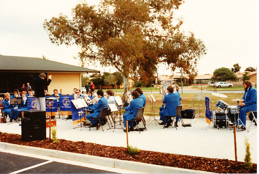 Grenville Centre, Elizabeth opening: 1983