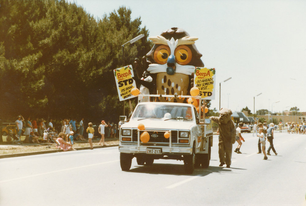 Elizabeth Birthday Festival Procession: 1984