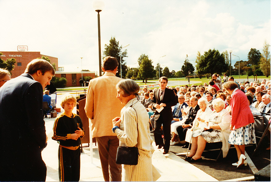 Grenville Centre, Elizabeth opening: 1983