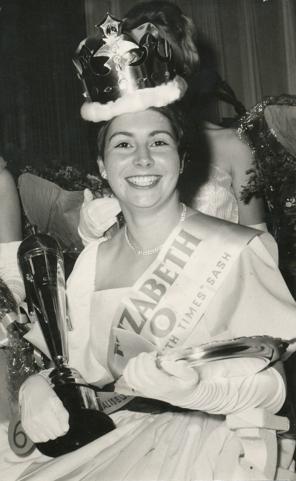 Miss Elizabeth Quest: 1960