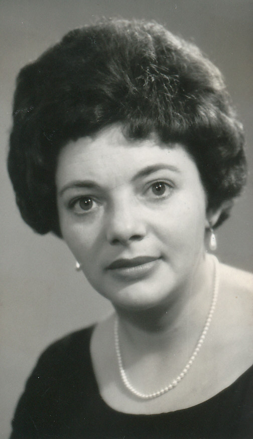 Elizabeth Central Travel Bureau: 1963