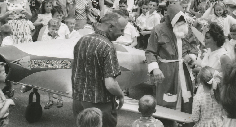 Father Christmas: 1963