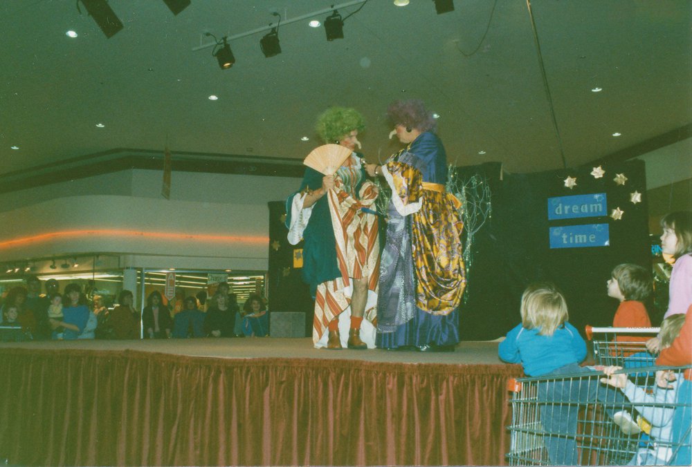 Elizabeth Public Library Book Week: 1989