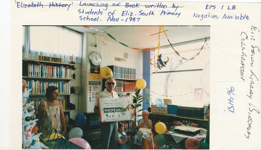 Elizabeth South Library: 1987