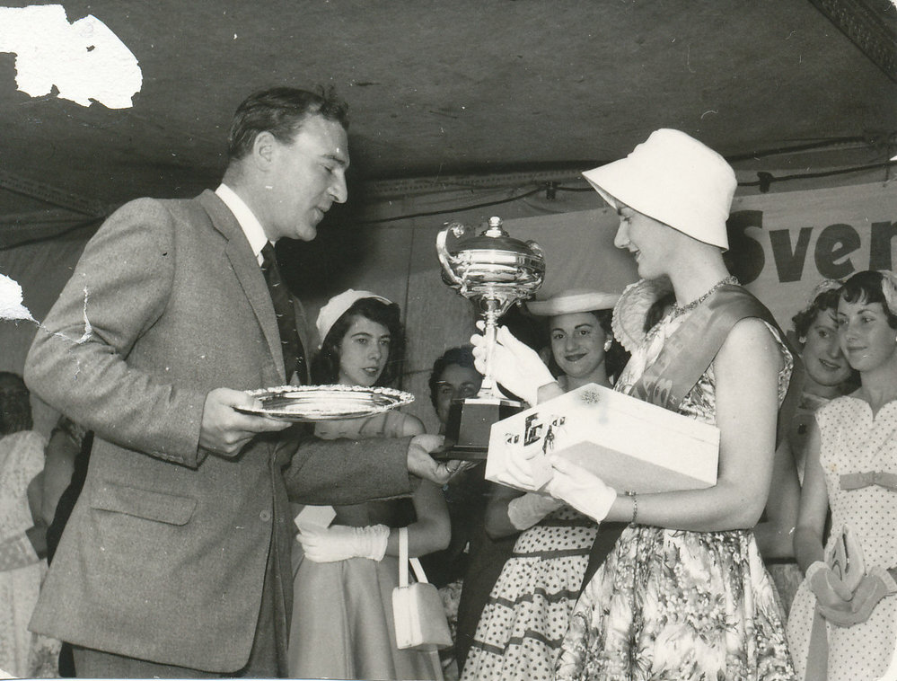 Miss Elizabeth: 1958