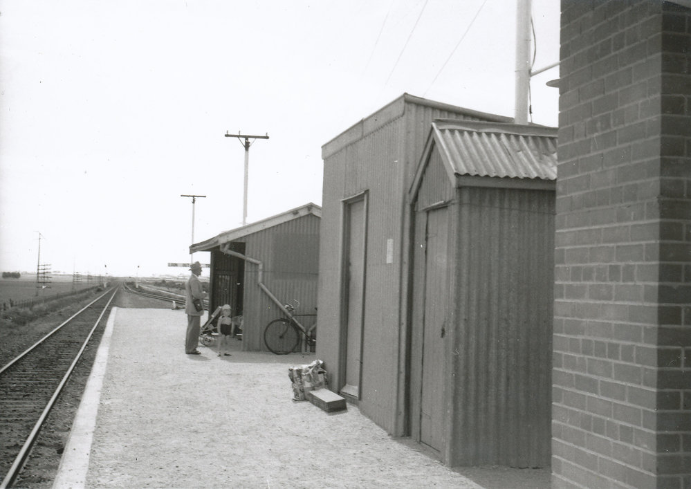 Elizabeth South Railway Station : 1958