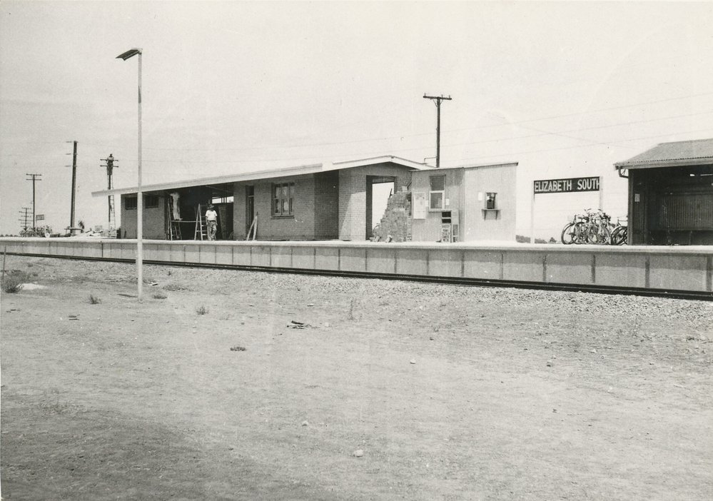Elizabeth South Railway Station: 1958