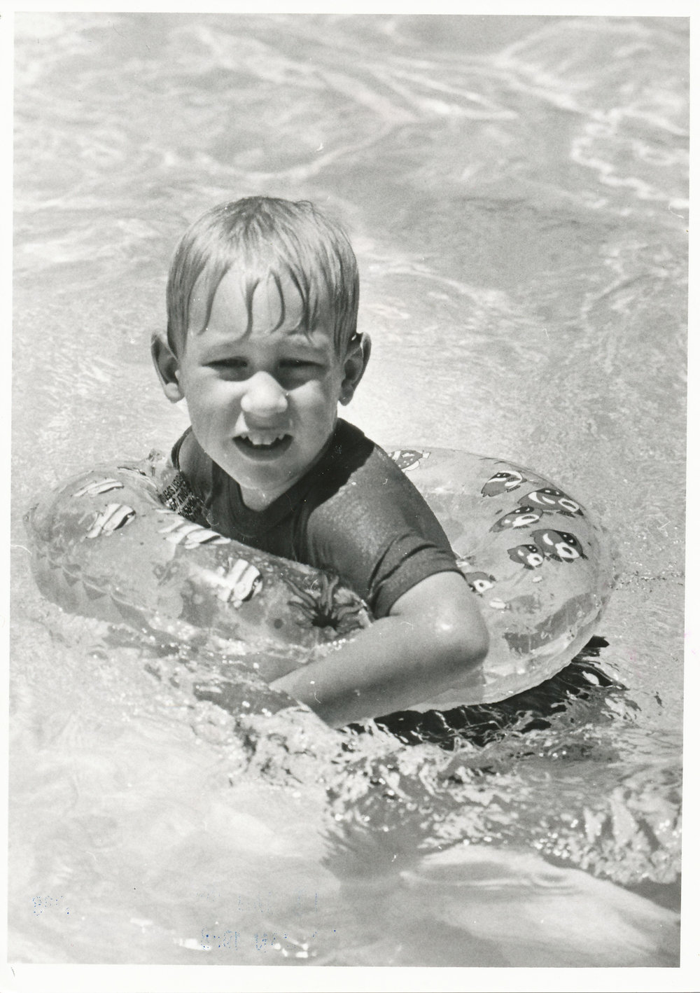 Elizabeth Aquadome : 1988