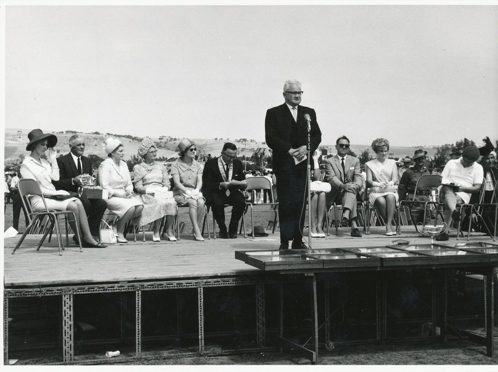 Elizabeth Birthday Festival: 1965