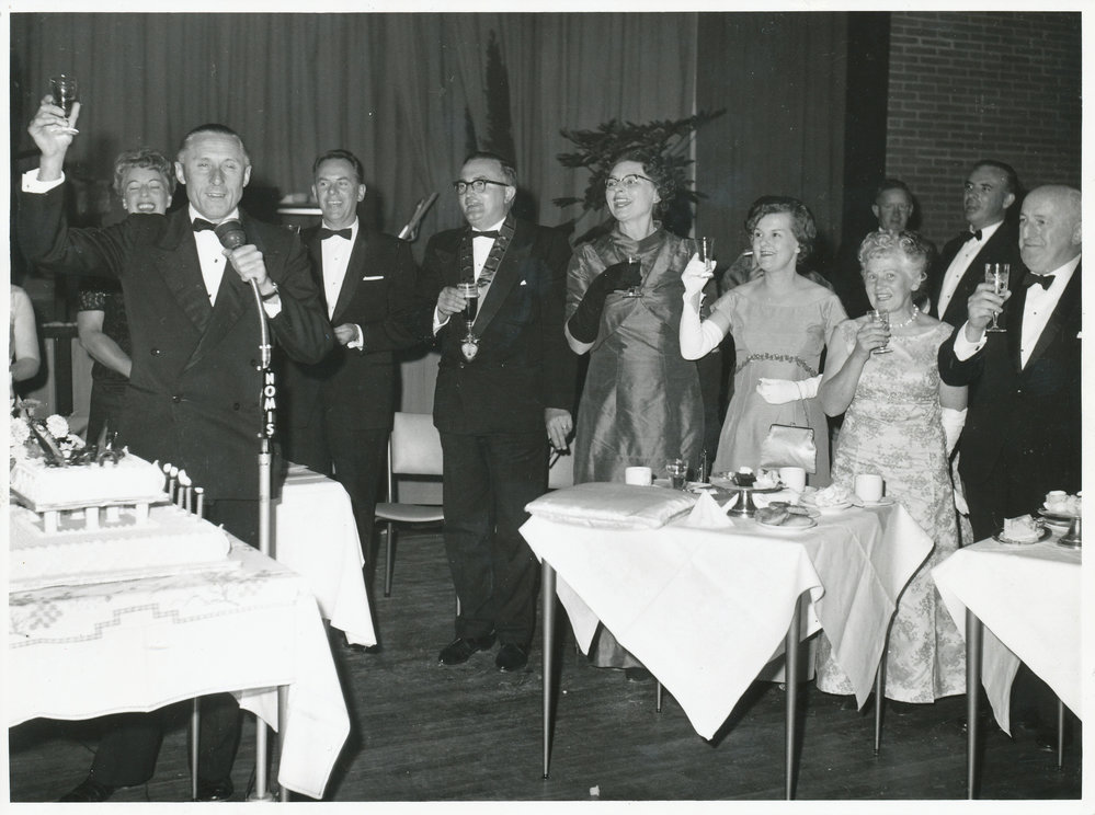 Miss Elizabeth Quest: 1965