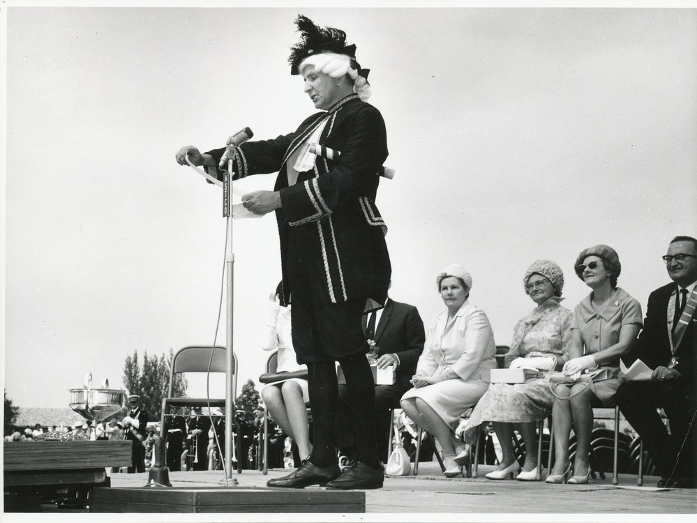 Elizabeth Birthday Festival: 1965