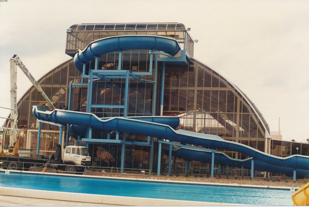 Elizabeth Aquadome : 1987