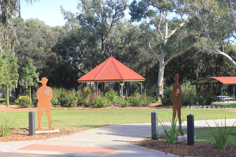 Smithfield War Memorial, Anderson Walk: 2015
