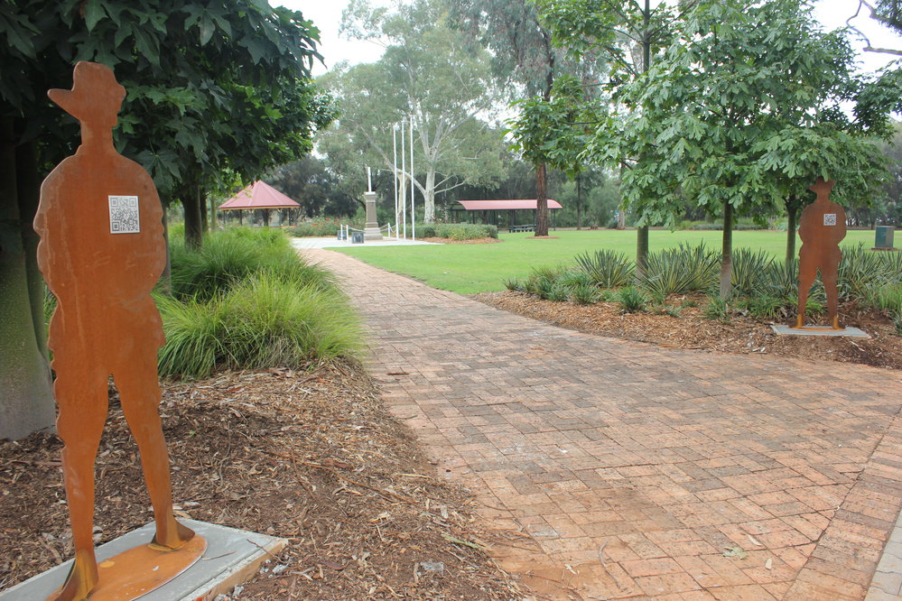 Smithfield War Memorial, Anderson Walk