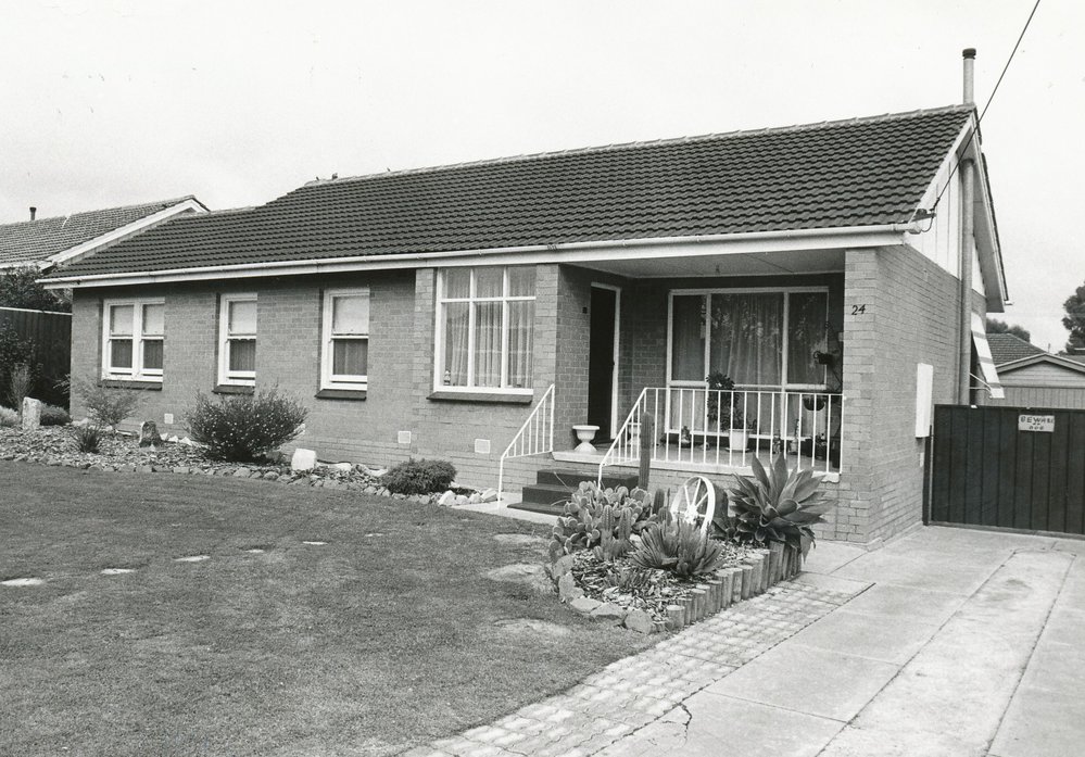 24 Mosterton Road, Elizabeth Park